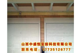翻板車庫(kù)門